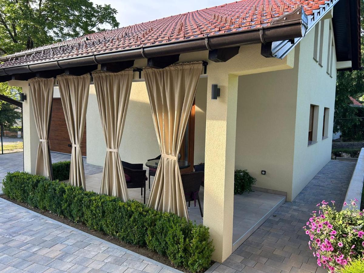 Apartman Marin Ливно Екстериор снимка